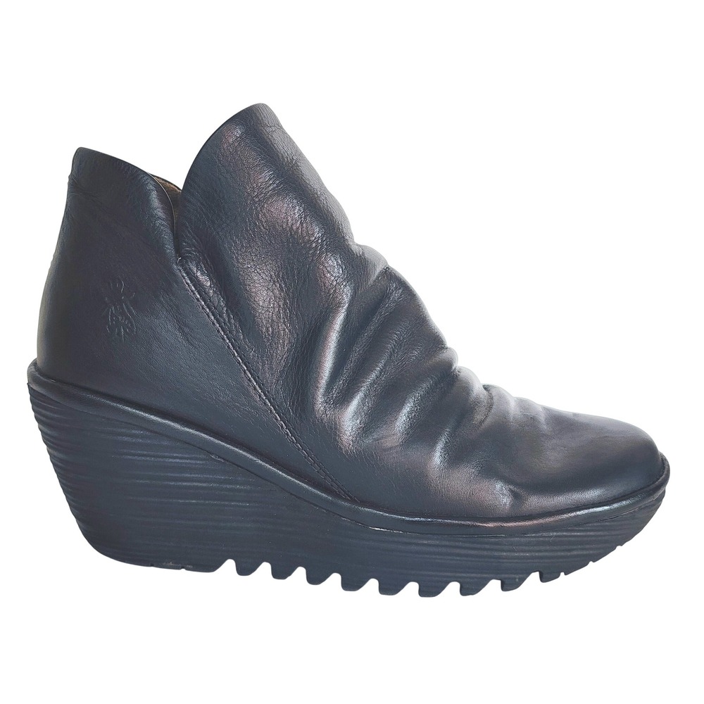 Fly London Yip Black Leather Ruched Wedge Ankle Boots P500505008 Size 36